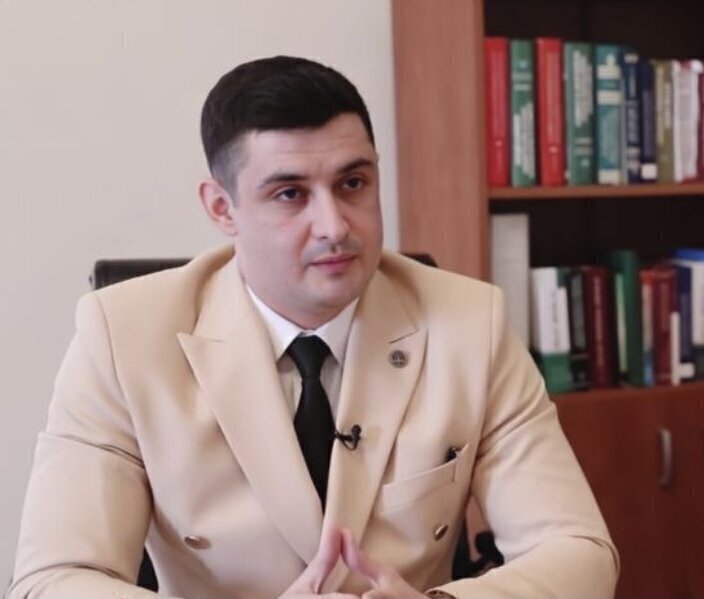 Övladlarını məktəbə göndərməyən valideynləri hansı cəza gözləyir?