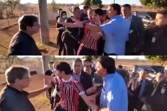 Braziliya prezidenti "YouTube" bloqerinin telefonunu əlindən almağa çalışdı - VİDEO