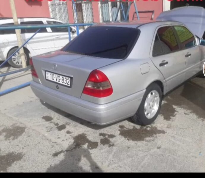 "888 Sumqayıt" avtosalonuna qarşı ittiham – Kreditə verdiyi maşınları müştərilərin əlindən alır?