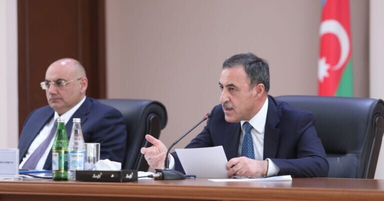 Azərbaycanda tikinti sahəsində icazə prosedurları müzakirə olunub - FOTOLAR