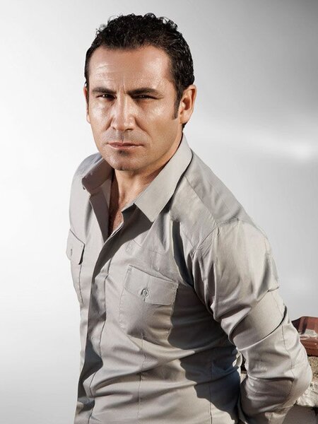 Məşhur türkiyəli müğənni Azərbaycana gəlir !