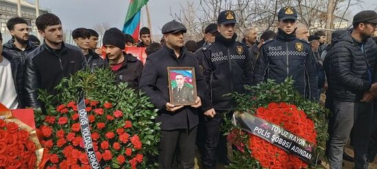 Şəhid Eşqin Hüseynov ilə vida mərasimi keçirilir - FOTO