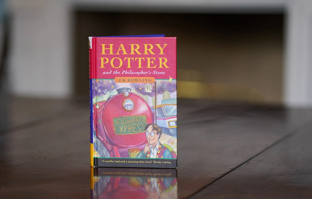 Zibillikdən aşkarlanan kitab 40 min funt sterlinqə satılacaq