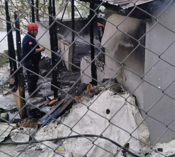 Prefabrikdə çıxan yanğın zamanı iki uşaq həyatını itirib