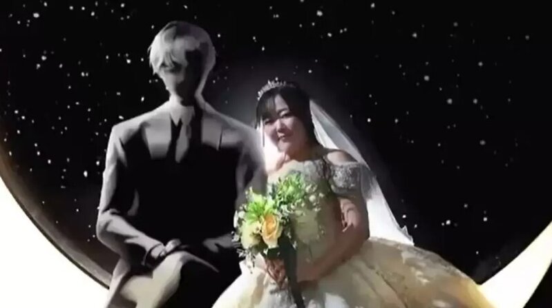 Yapon qadın süni zəka ilə evləndi: "Sistem çökərsə, ərimi itirəcəyəm" - VİDEO