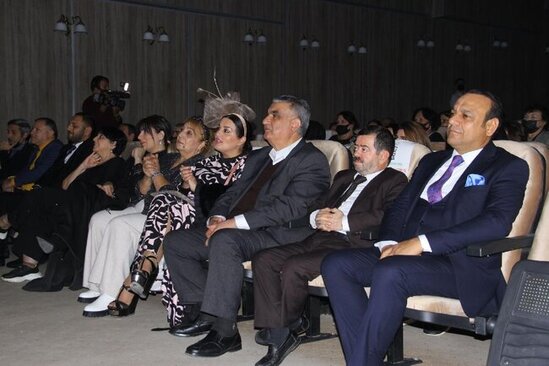 Yaşar Nurinin 70 illik yubileyi keçirildi - FOTOLAR