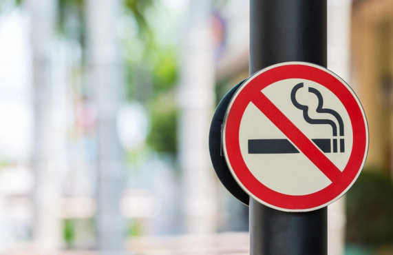 Yayda siqaret çəkmək infarkta səbəb ola bilər - Mütəxəssisdən XƏBƏRDARLIQ