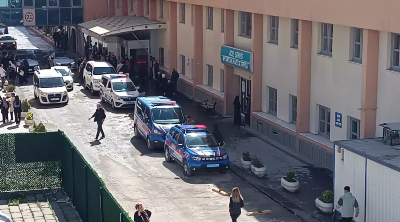 Lifti təmir edən usta 6-cı mərtəbədən düşüb öldü