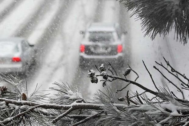Sulu qar və qar yağacaq, yollar buz bağlayacaq