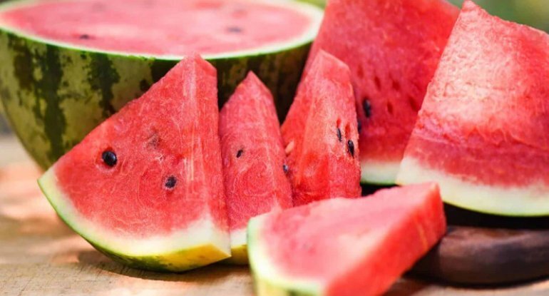 Qarpızı xarab olmamaq üçün belə saxlamaq lazımdır