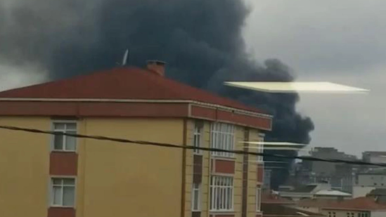 İş yerində yanğın olub