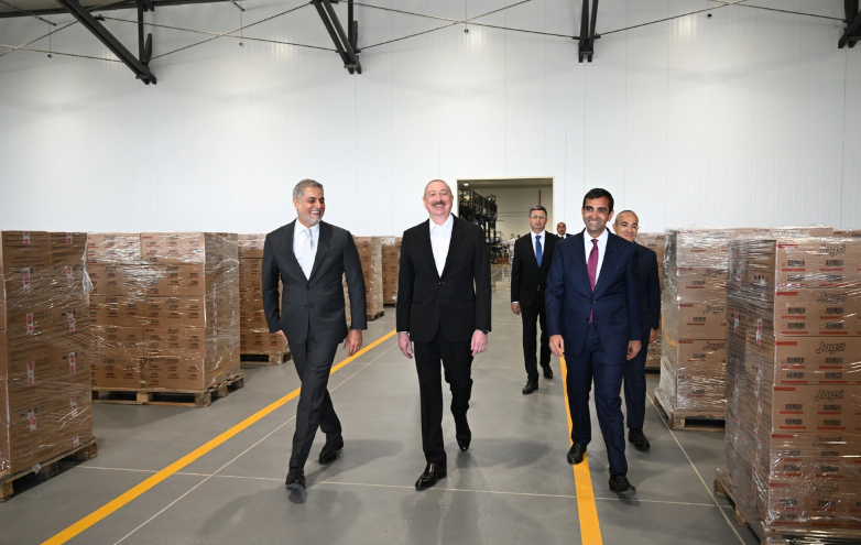 İlham Əliyev Bakıda yeni zavodun açılışında iştirak edib