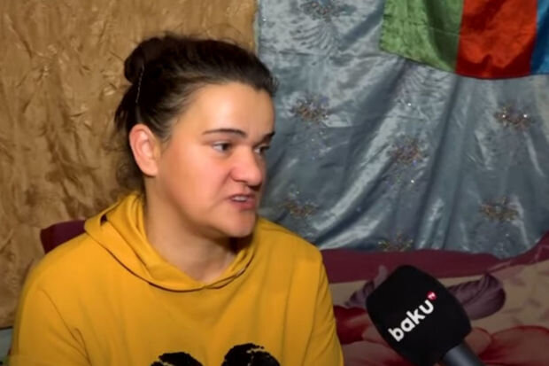 Zibillikdən geyinən ana-bala: "Qız doğduğum üçün ərim məni atdı" - VİDEO