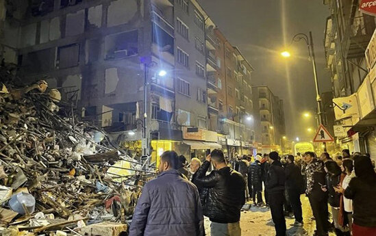 Yaşadığınız binalar zəlzələyə davamlıdır? - Sorğu