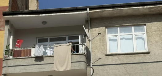 22 yaşlı gənc ailəsi ilə mübahisə etdikdən sonra canına qıydı