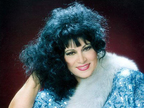 Bu gün dünyaşöhrətli müğənni Zeynəb Xanlarovanın doğum günüdür - VİDEO