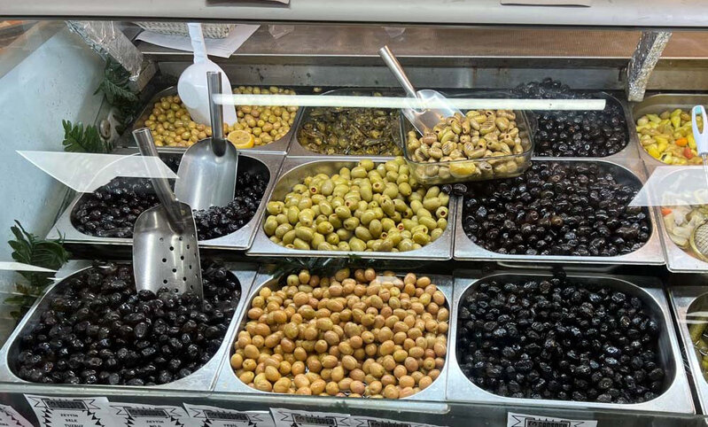 Marketlərdə zeytun tapılmır... - Qıtlığın yaranmasına səbəb nədir?