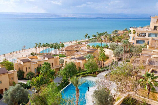 Turizm ölkəsini yeni pandemiya dalğası bürüyüb